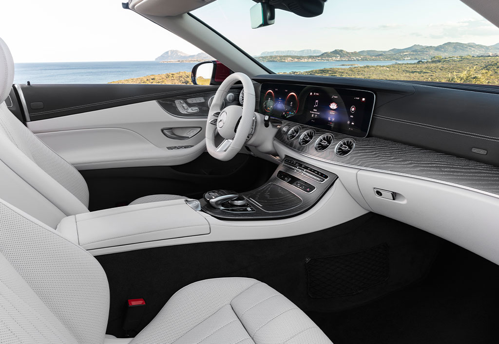 Mercedes-Benz E-Klasse cabriolet interiør