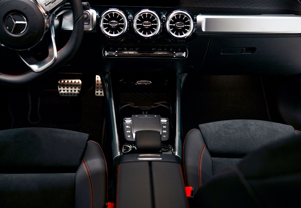 Mercedes-EQ EQB interiør