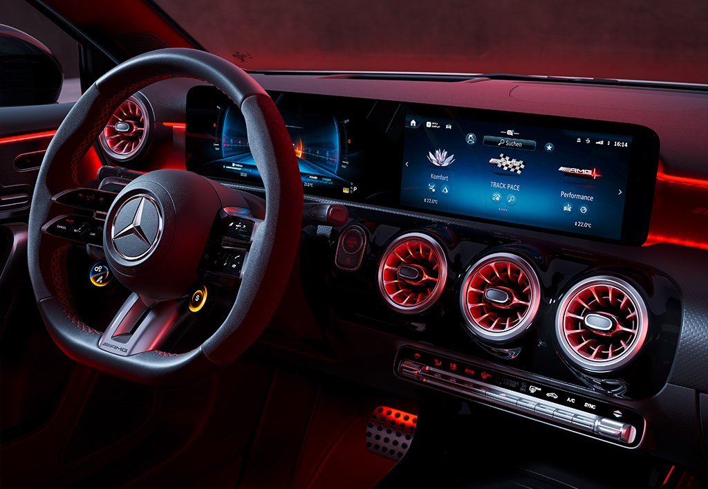 Mercedes-AMG A-Klasse Hatchback - interiør