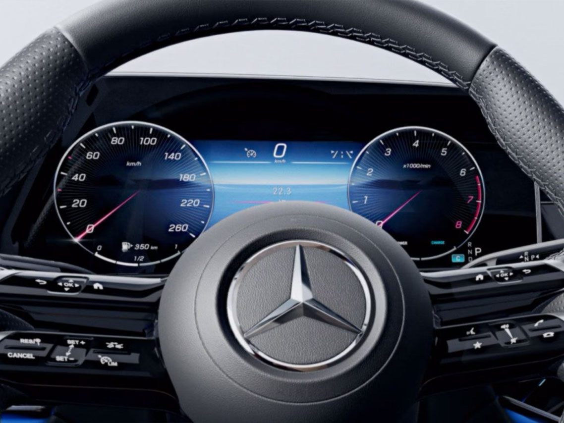 Mercedes-Benz E-Klasse Sedan - interiør