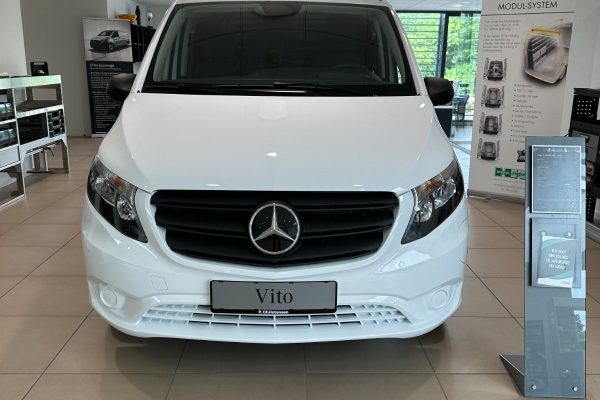 Mercedes-eVito 112-1389507973