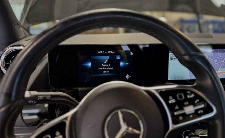 Service B indkaldelse