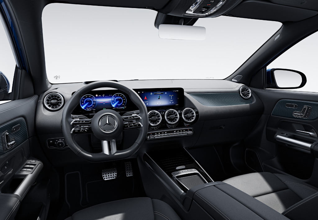 Mercedes-Benz EQA MBUX