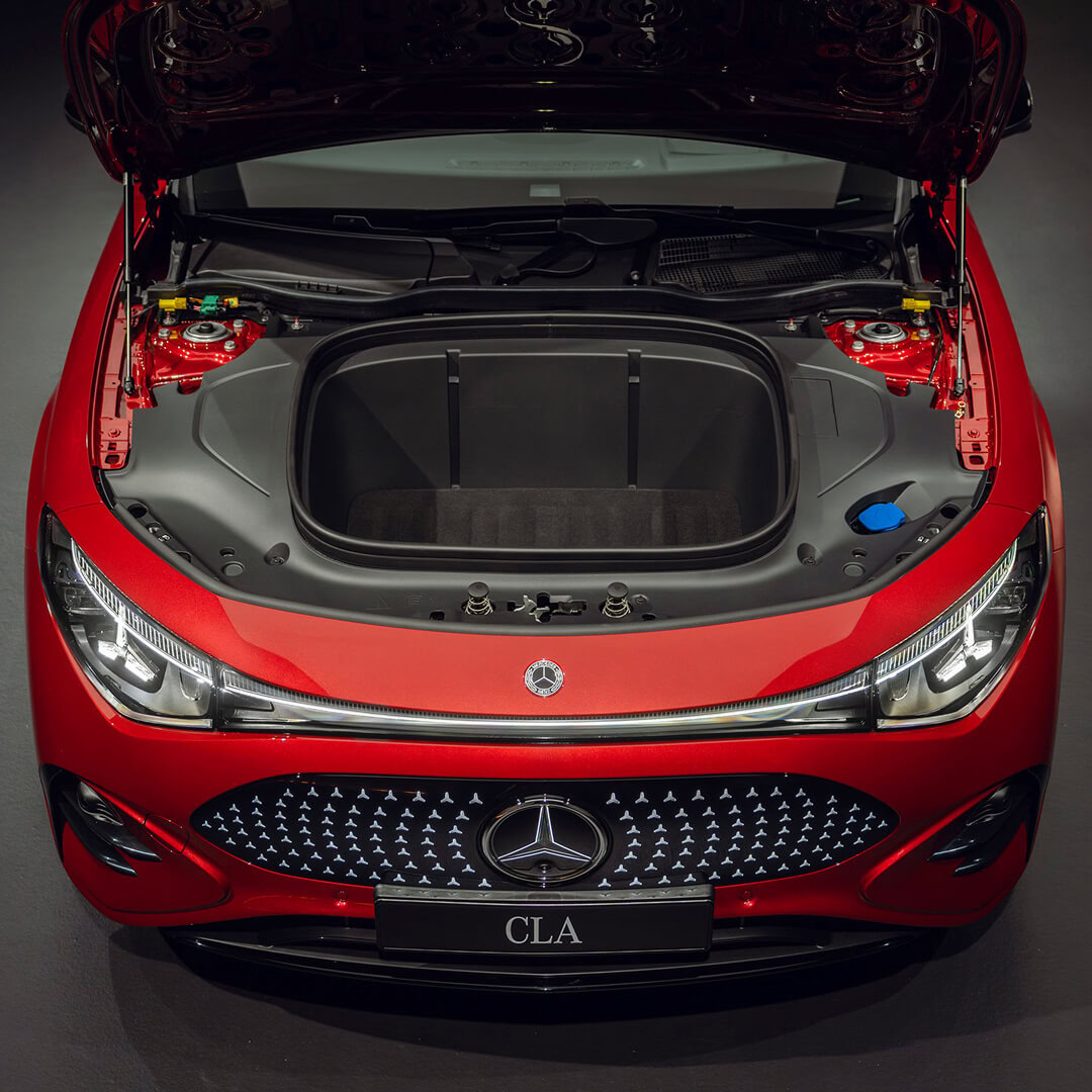 Mercedes-Benz CLA - frunk